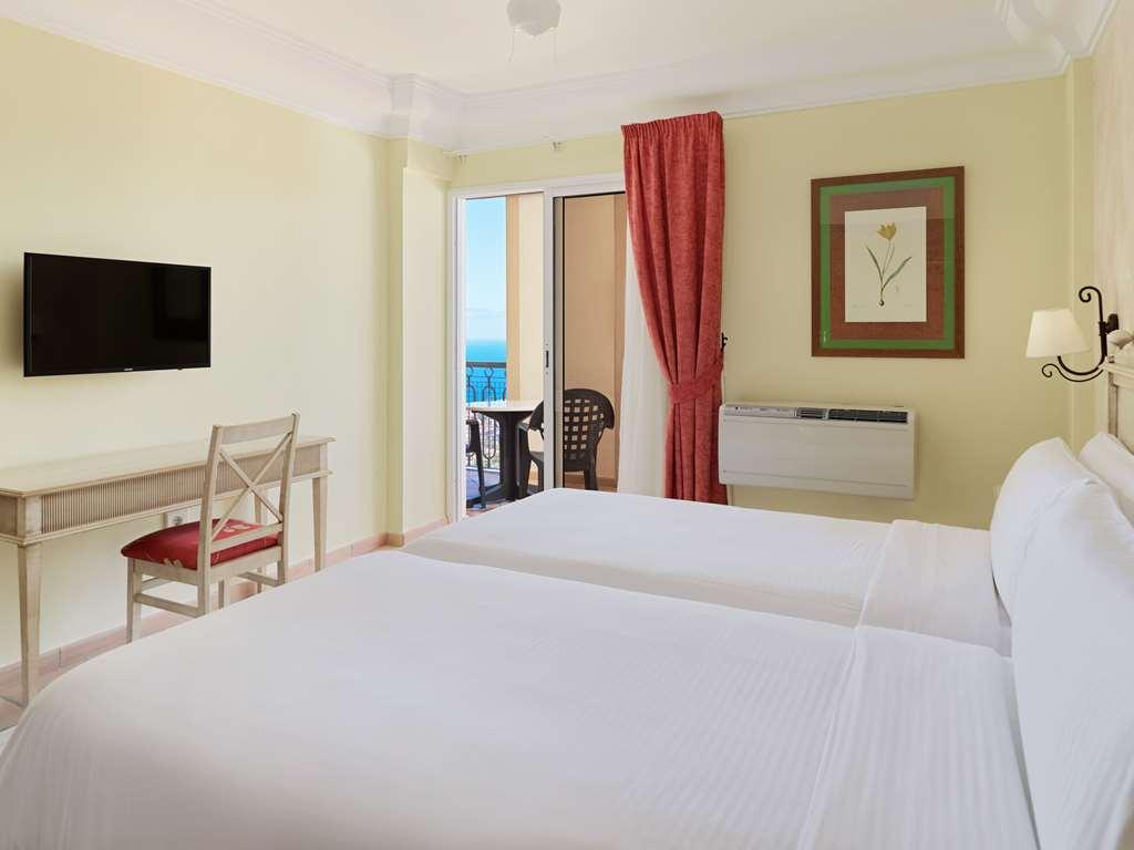 Hotel Las Aguilas Tenerife, Affiliated By Melia Puerto de la Cruz  Pokój zdjęcie